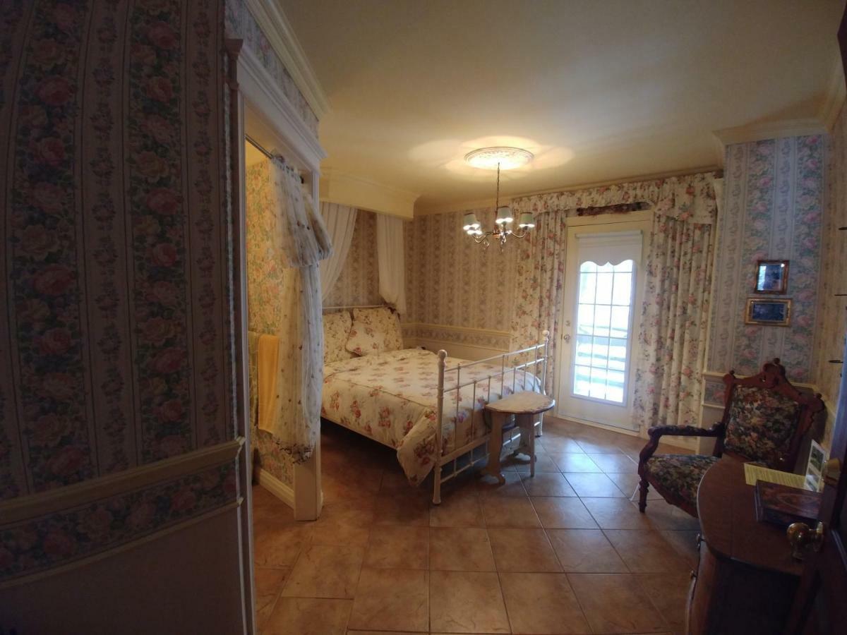La Conception 레 자르덩 드 라킬레 밀르파유 B&B 외부 사진