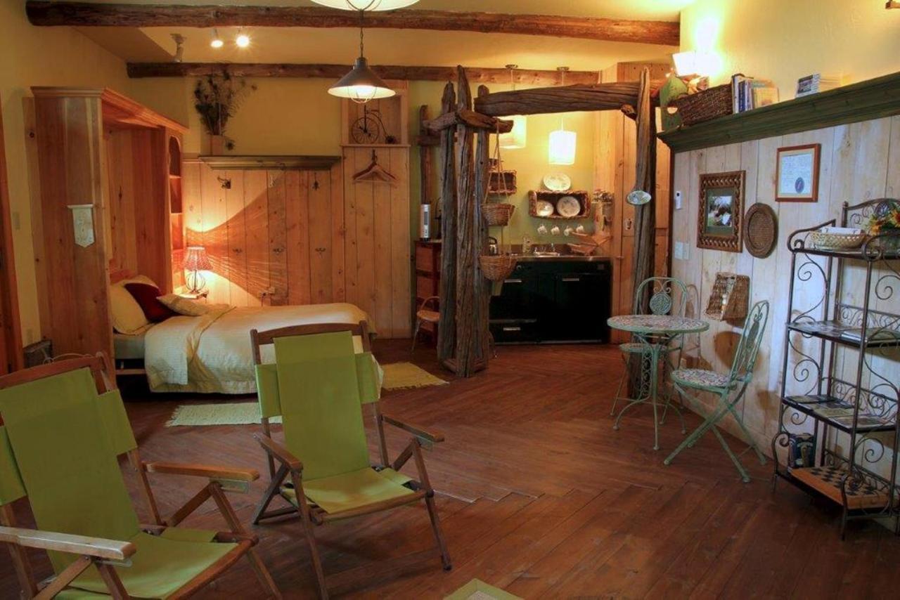 La Conception 레 자르덩 드 라킬레 밀르파유 B&B 객실 사진